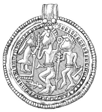 Three-god-bracteate